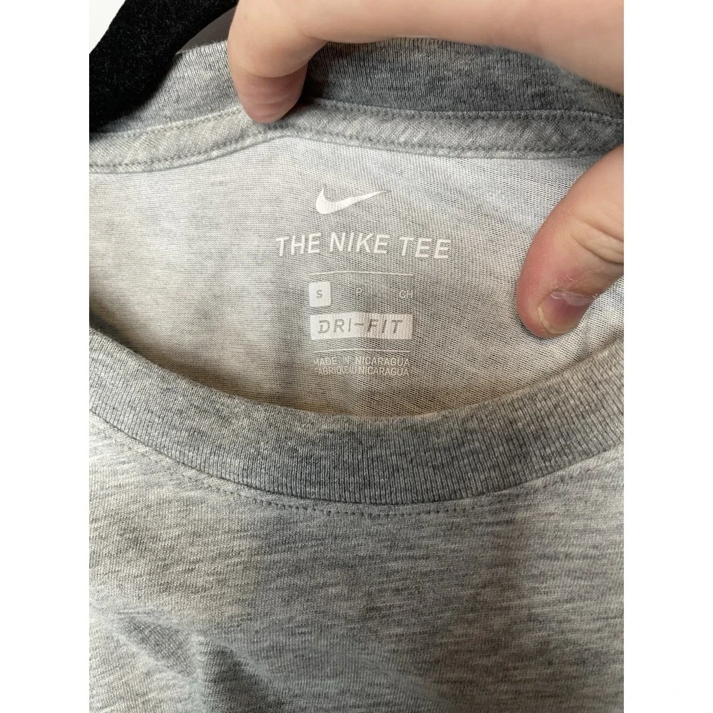 Team USA Shirt Mens Small Gray‎ Olympics Nike Dri Fit United States Olympic Team